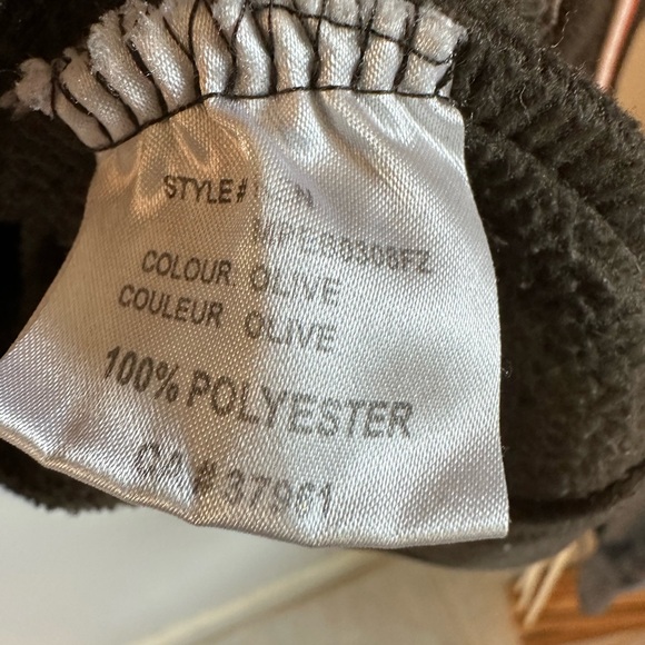 Gravity men’s fleece .   Size large, olive . - Picture 4 of 4